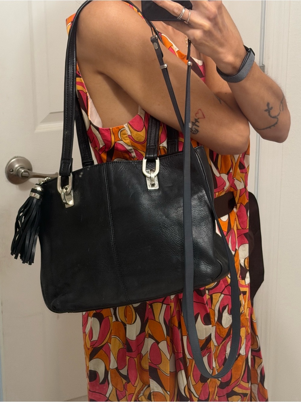 Tignanello Black Genuine Leather Shoulder Bag Silver Hardware Tassel Y2K Tote
